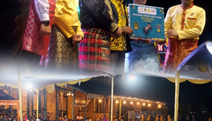 Festival Syair Gulung Tanah Kayong 2026 Resmi Ditutup, Bupati Ketapang Tegaskan Budaya Adalah Harga Diri