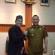 Zunaidi Nawawi berpose bersama Bupati Ketapang Alexander Wilyo / dok : istimewa