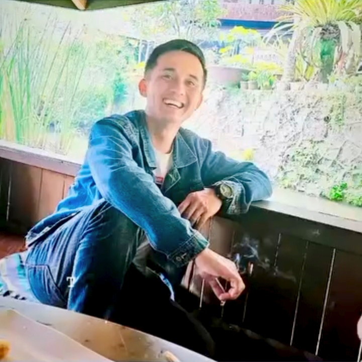 Edi Hartono, warga Dusun Karya Maju, Desa Teluk Batang, Kecamatan Teluk Batang, Kabupaten Kayong Utara, hingga kini belum menemukan titik penyelesaian. Dugaan perselingkuhan istrinya