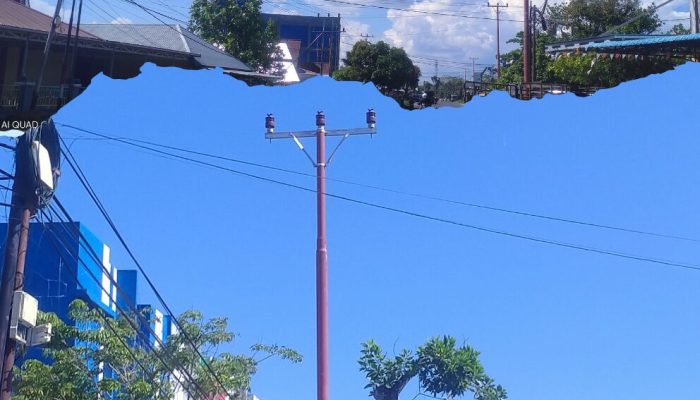 Tiang Listrik “Jemuran Raksasa” di Jalan Gatot Subroto Tuai Tanggapan Warga, Ini Kata PLN