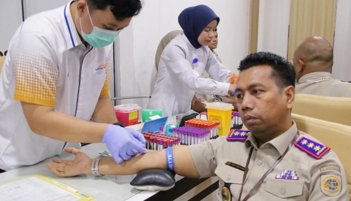 Gelar Cek Kesehatan Gratis, Pegawai Kantah Lamsel Sambut Positif untuk Deteksi Dini Penyakit.
