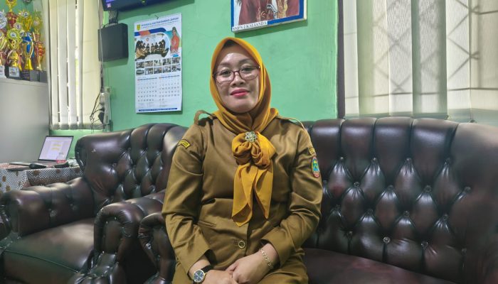 Bantah Tudingan Jual Buku Disekolah. Kepsek SMPN 2 Kalianda : Transaksi Penyedia Tanpa Izin, Coreng Nama Baik Sekolah Kami