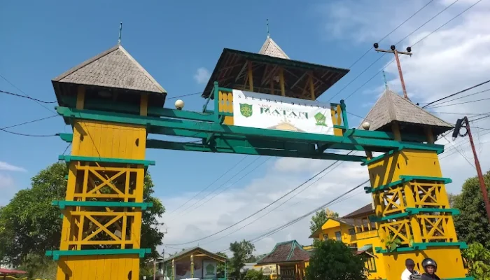 Dewan Mangku IKKRAMAT Ajak Warga Gelar Shalat Istisqa di Keraton Matan Tanjungpura