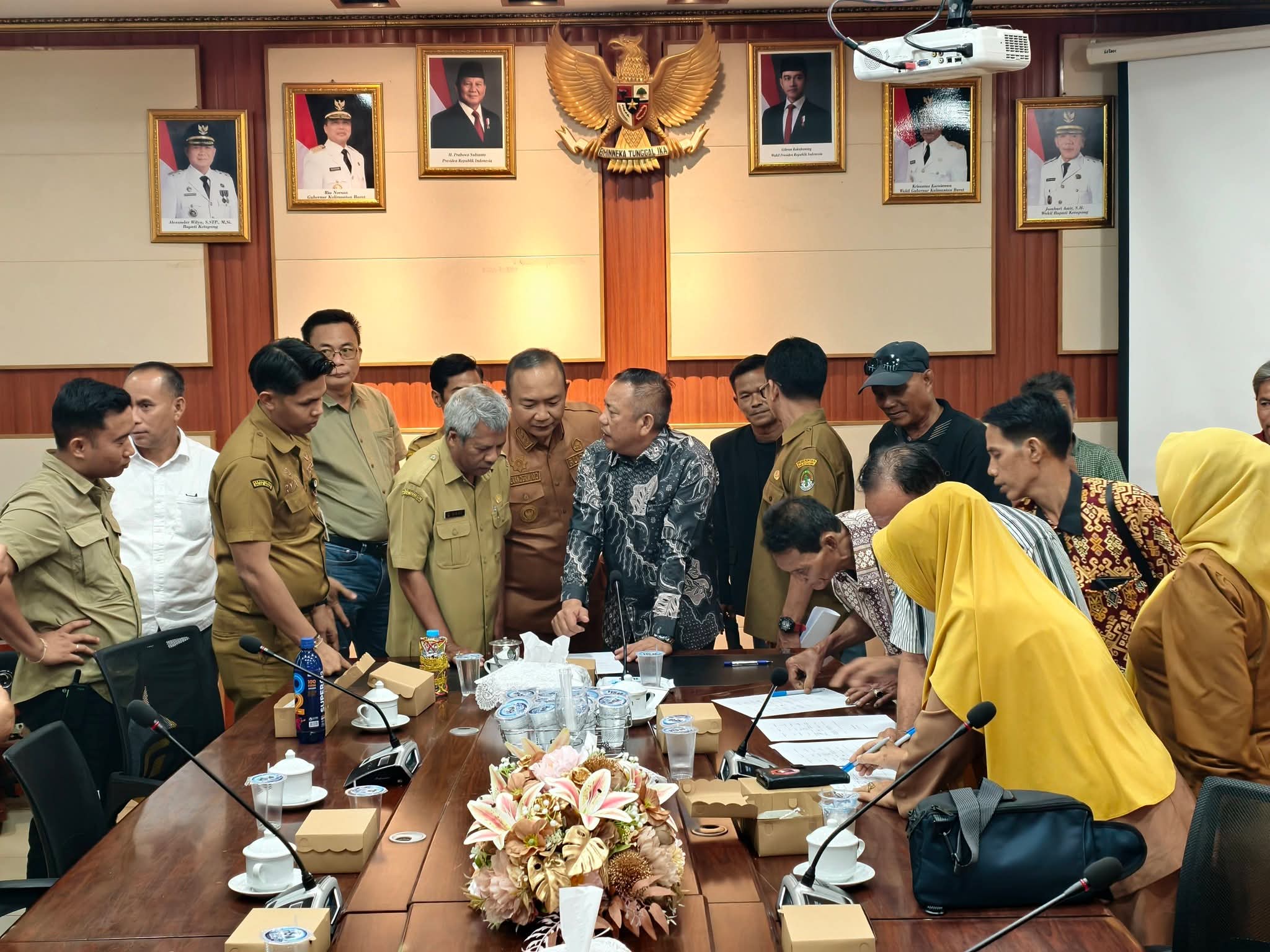 Bupati Ketapang/PT. PTS