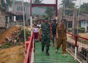 Peresmian Jembatan Gantung Perintis Garuda di Dusun Pengao Desa Tembawang Bale