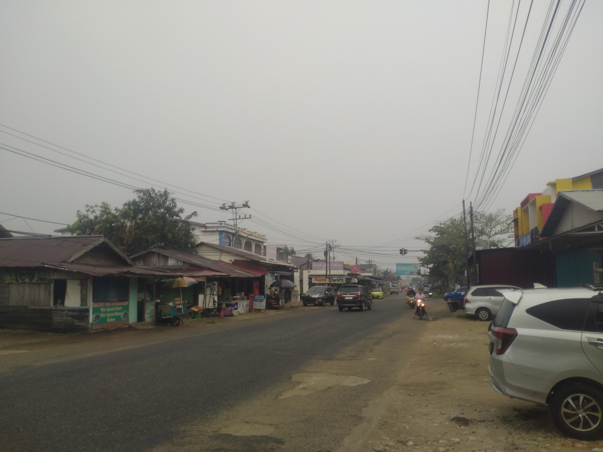 Hujan gerimis di kota Ketapang setelah dilanda kemarau panjang, karhutla, dan krisis air /dok:kibaunews